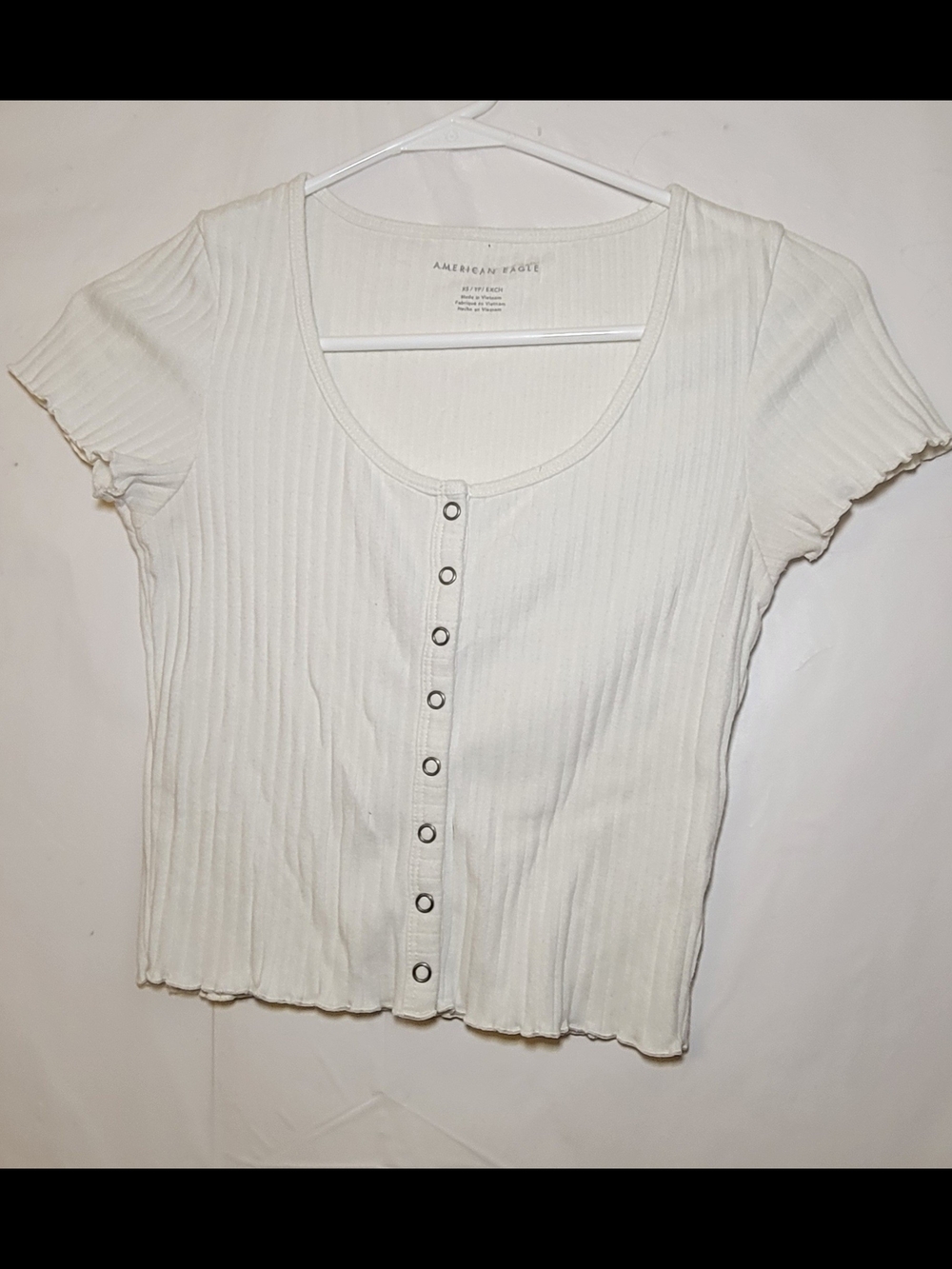 American Eagle Outfitters Ivory Ribbed Snap-Front Crop Top